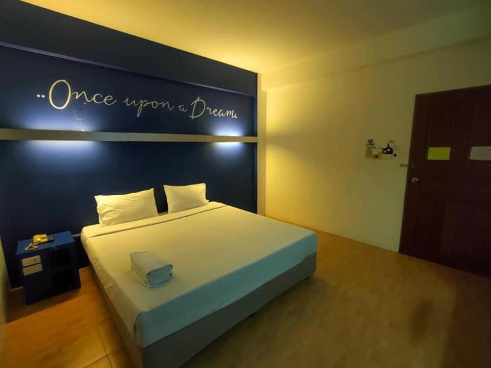 Bj City Hotel Surat Thani Exterior photo